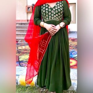 Beautiful brand new suit with embroidered plazo